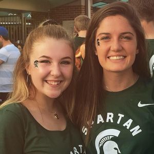 Meet your Posher, Abby